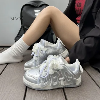 Женская спортивная обувь SHANPA Silver С надписью, Дизайнерские Повседневные спортивные кроссовки на платформе с низким берцем, Студенческая Новая обувь для скейтборда